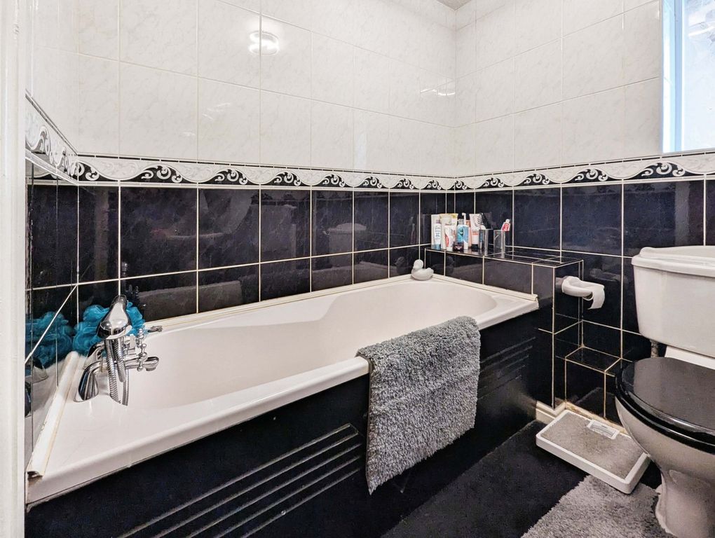 Additional image 33 of 5 bed detached house for saleClos Cae Pwll, Treharris CF46