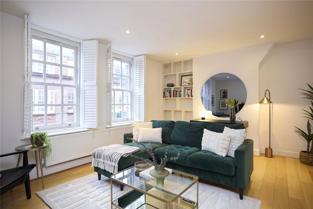 Property photo 1 of 22 Reception Room