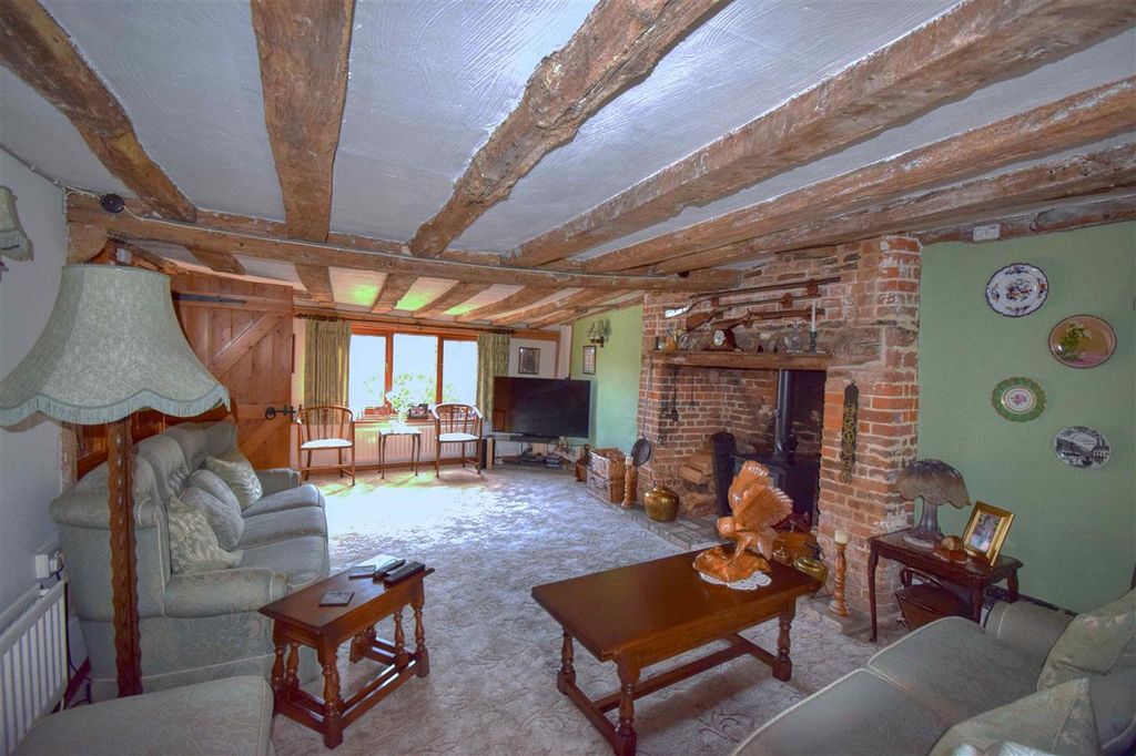 Property photo 3 of 21