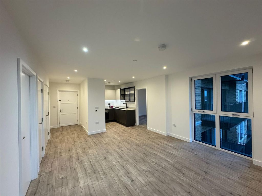 Property photo 3 of 19 Whatsapp Image 2026-01-06 At 13.51.57 (4).Jpeg