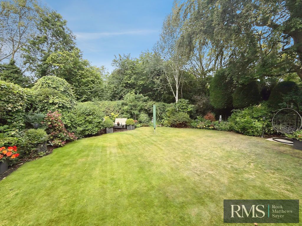 Property photo 2 of 15 Photo 20