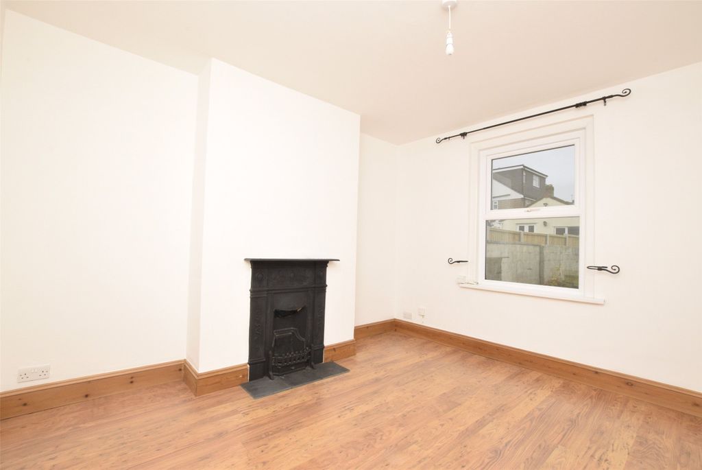 Property photo 1 of 9 Picture No. 19