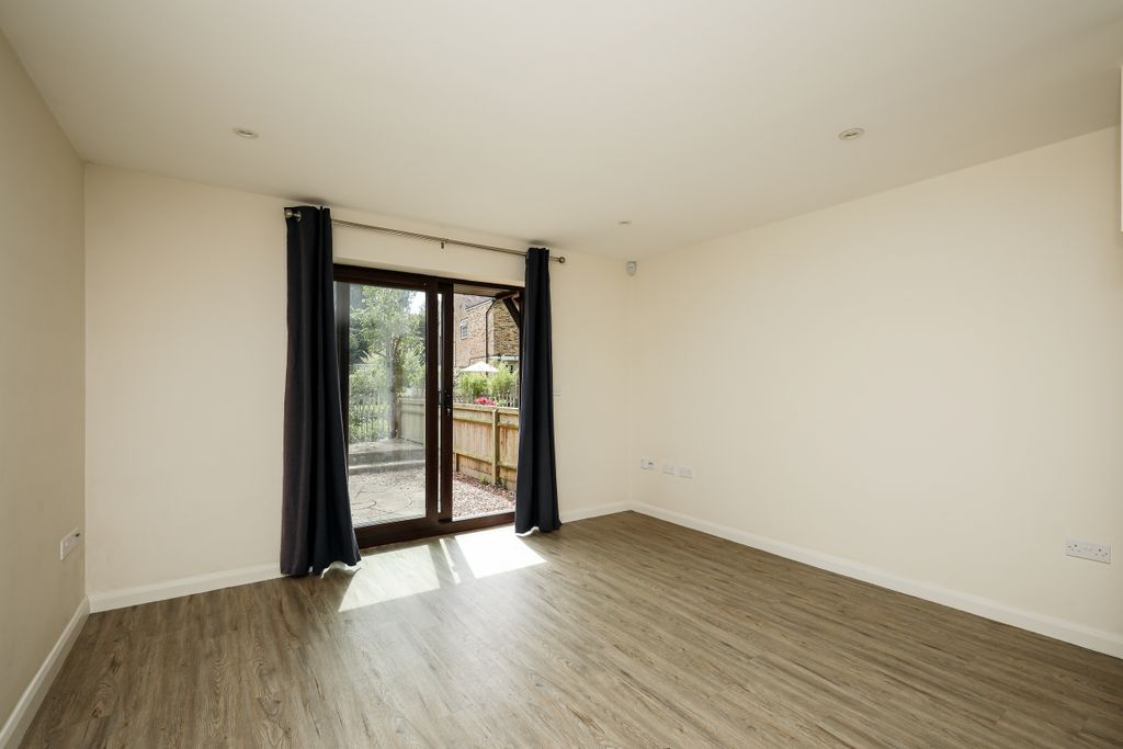Property photo 3 of 15 5A1A5284.Jpg