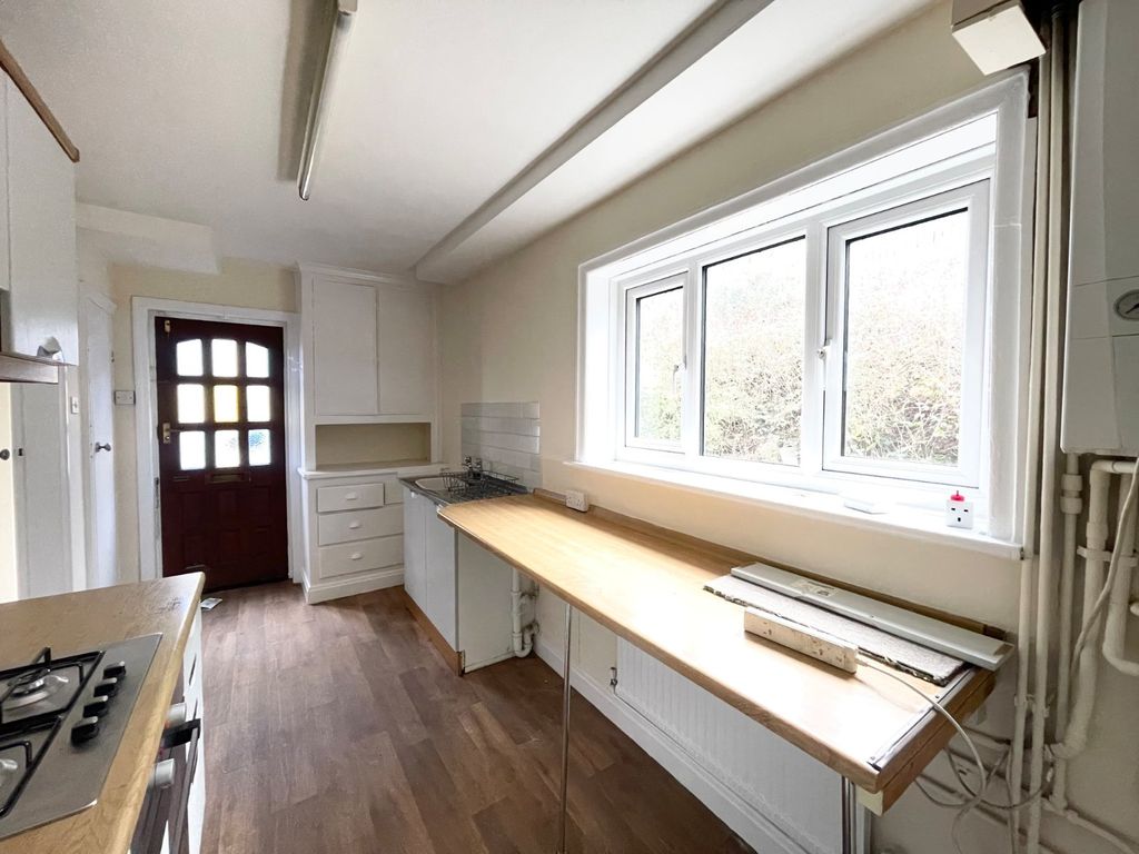 Property photo 2 of 10 Picture No. 31