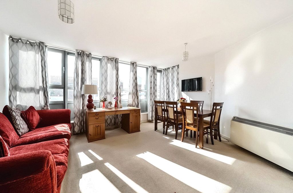 Property photo 3 of 14 Picture No. 03