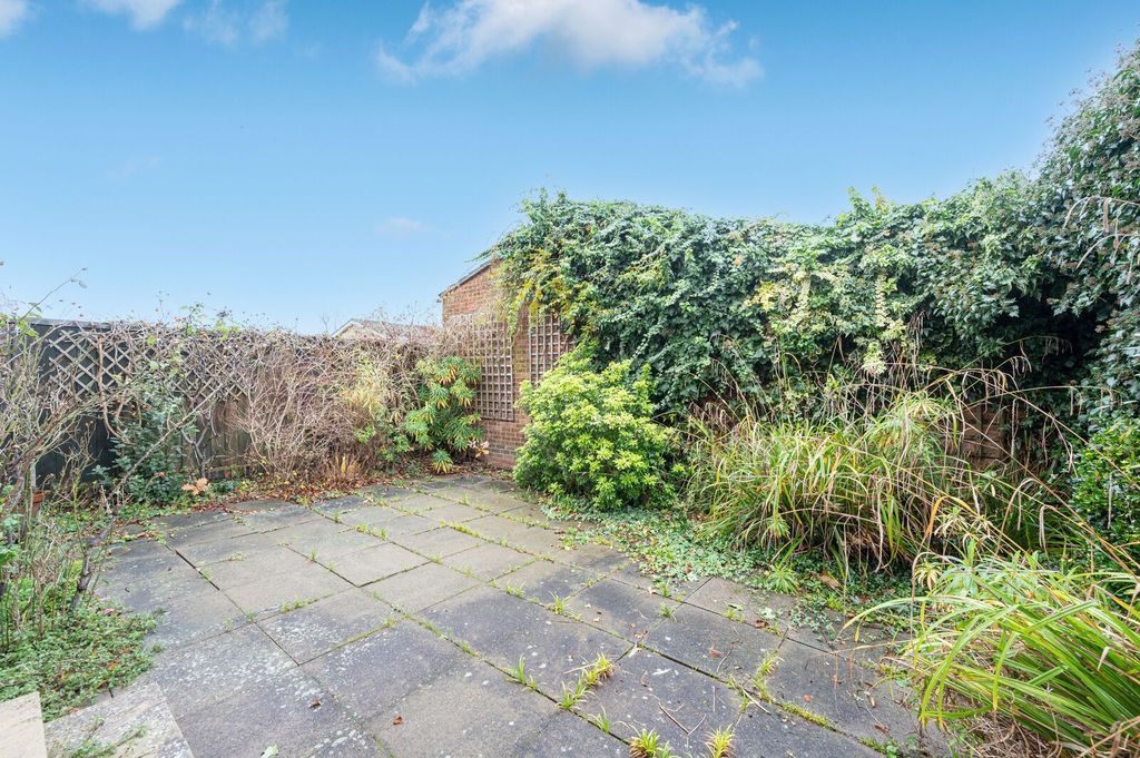 Property photo 3 of 10