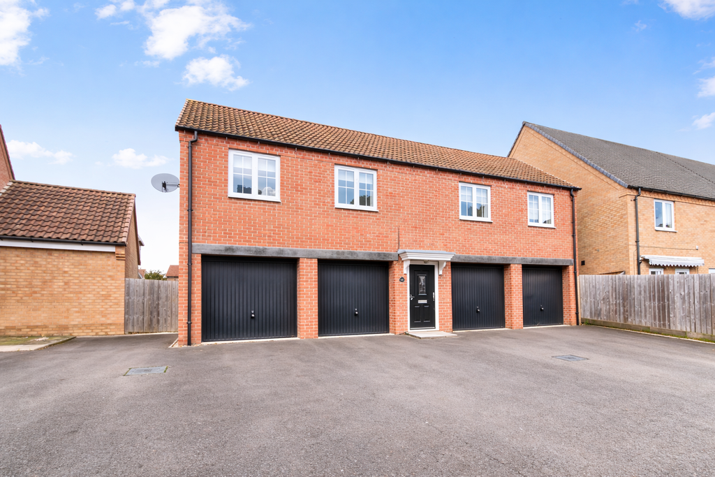 Property photo 3 of 17 530F3285-5Cee-49A5-9d6d-17d78B7B8Cdf