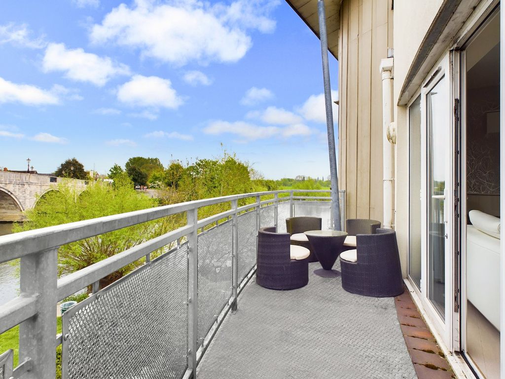 Property photo 2 of 12 Picture No. 19