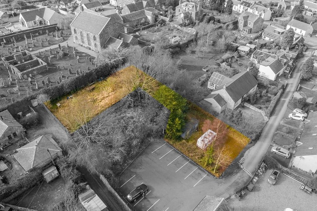 Property photo 2 of 10