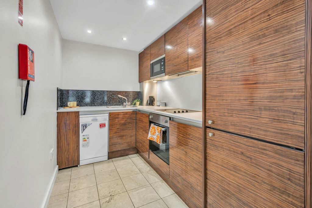 Property photo 3 of 7 Property Photo