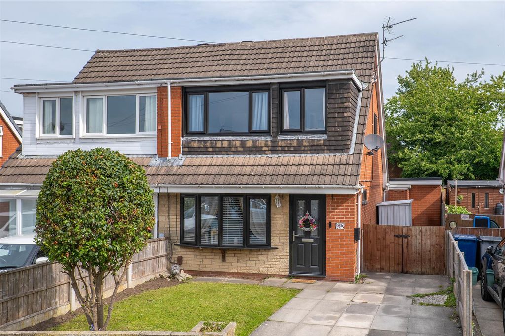 Property photo 1 of 21 Front External