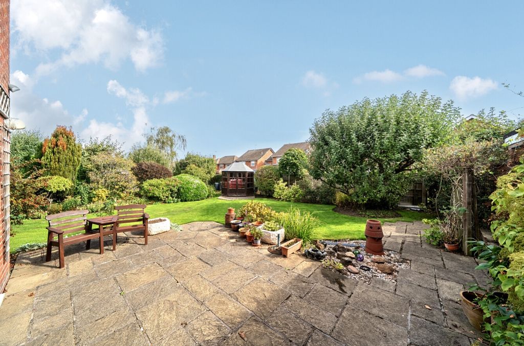 Property photo 3 of 27 1520940-14-1A0B45595F5Be