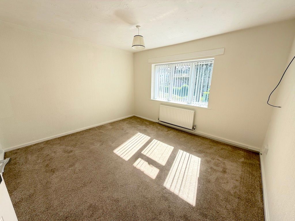 Additional image 5 of 2 bed flat for saleMalvern Avenue, Stourbridge DY9