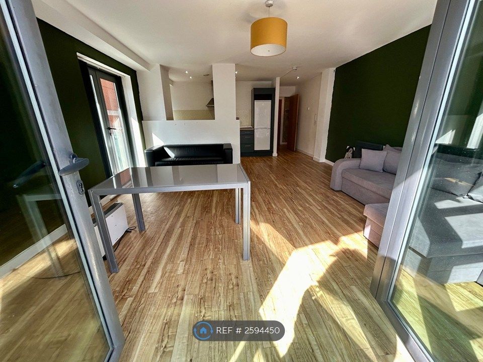 Property photo 2 of 14