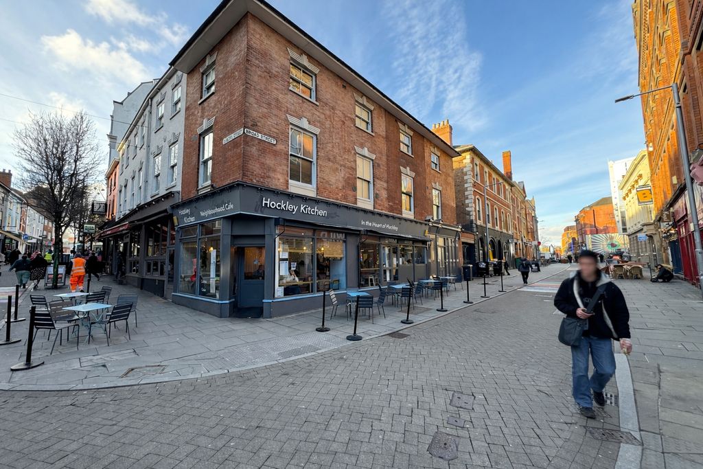 Property photo 1 of 9 Picture No. 05