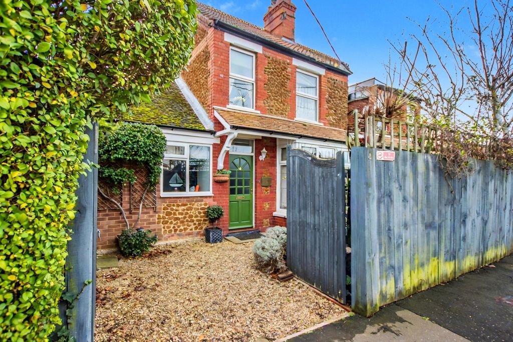 Property photo 1 of 23 4386362