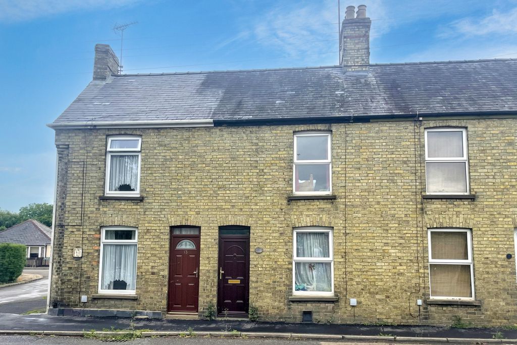 Property photo 1 of 13 15 Ely Road, Littleport, Ely, Cambridgeshire, Cb6 1Hg