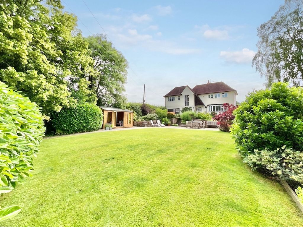 Property photo 1 of 36