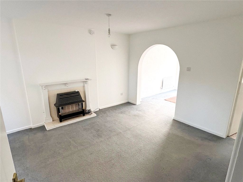 Property photo 2 of 12 Picture No. 26