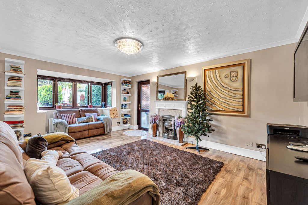 Property photo 2 of 15