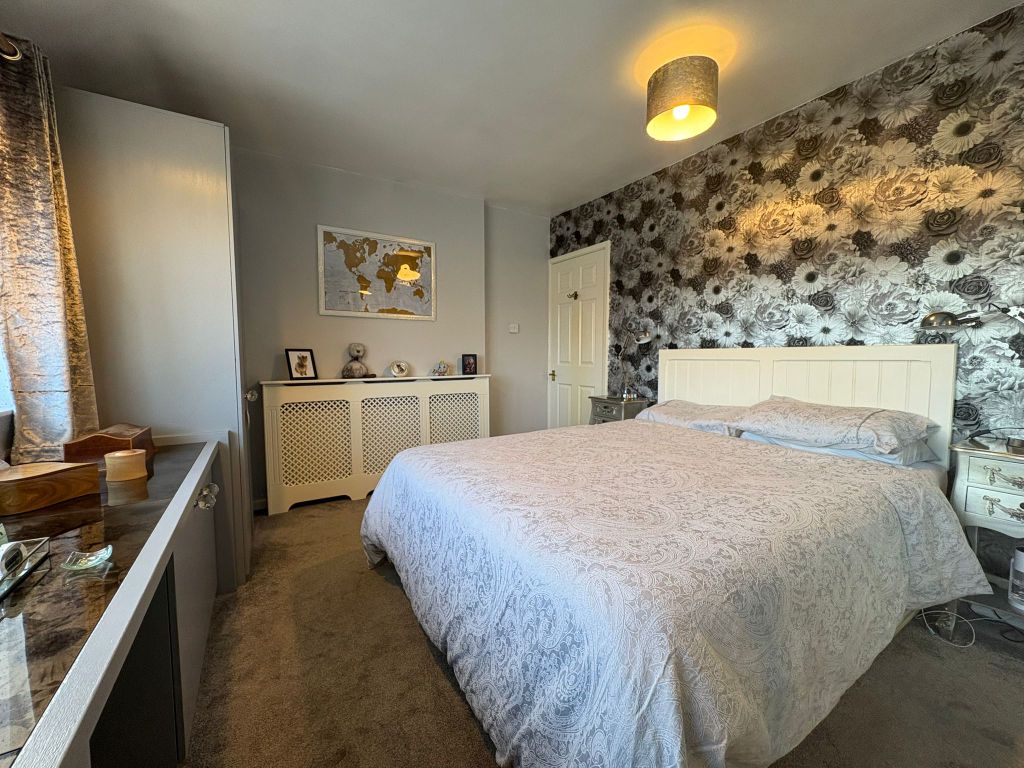 Property photo 3 of 16 Bedroom One