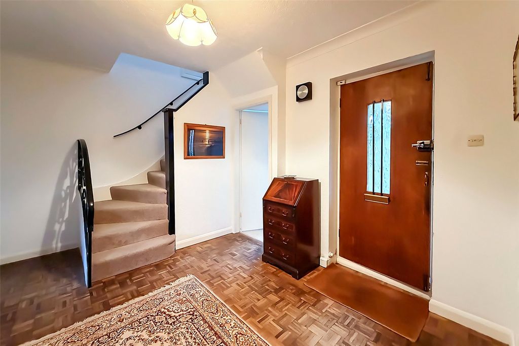 Property photo 2 of 19 Picture No. 02