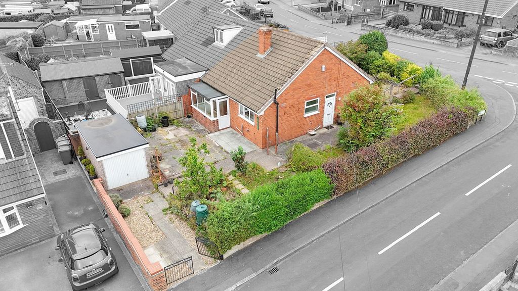 Property photo 2 of 13
