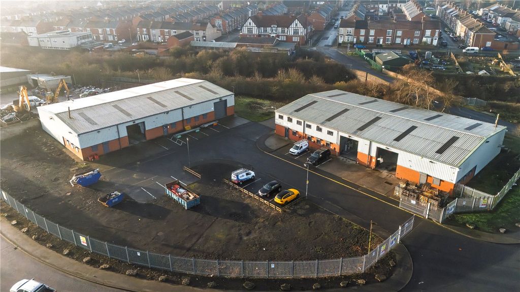 Property photo 1 of 9 Aerial