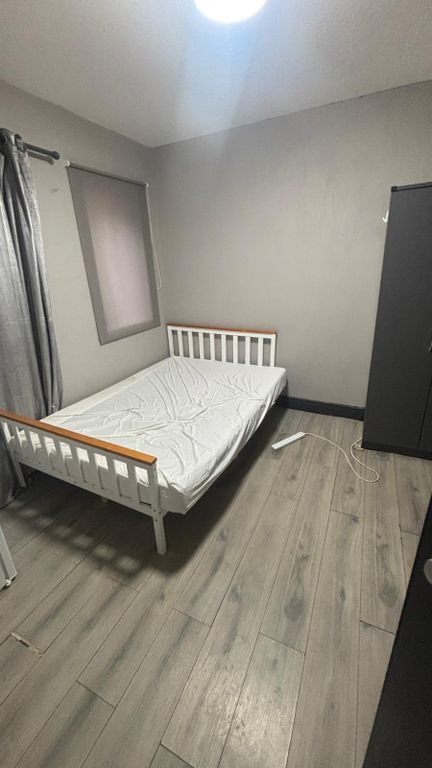 Property photo 1 of 3