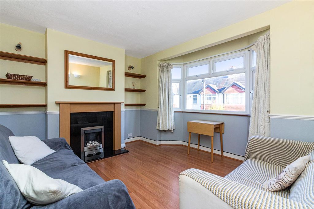 Property photo 3 of 11 Reception Room