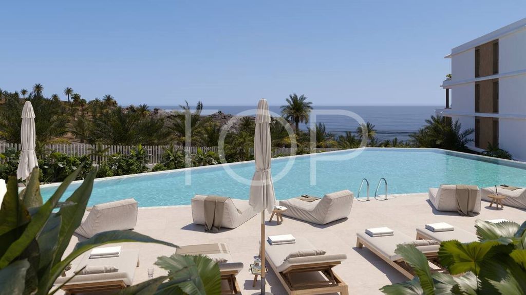Property photo 1 of 31 Luxurious Beachfront Apartment At Talaïa Residences, Callao Salvaje