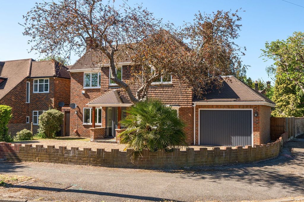 Property photo 1 of 29