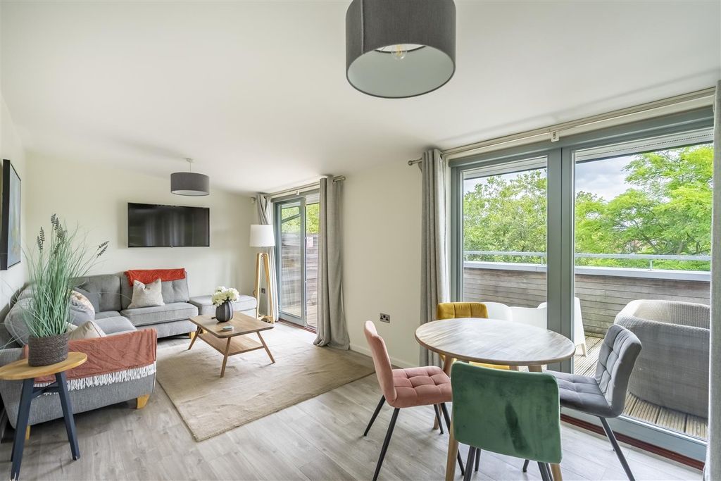 Property photo 1 of 14 27mc-8.Jpg