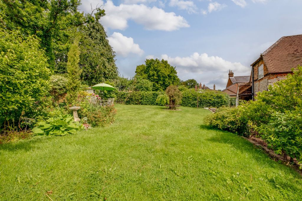 Property photo 3 of 16