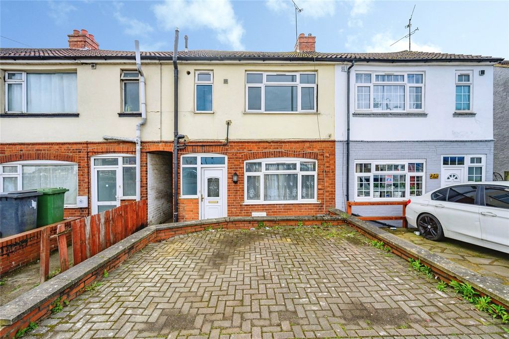 Property photo 1 of 12 Front