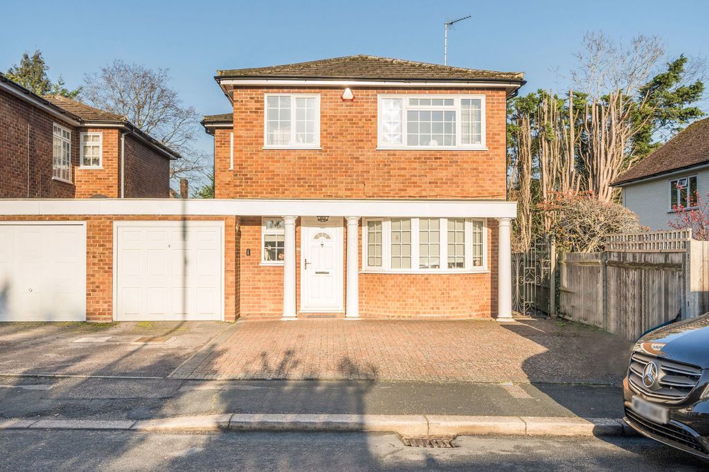 Property photo 1 of 15