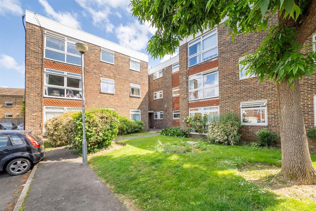 Property photo 1 of 14 Gm-001.Jpg