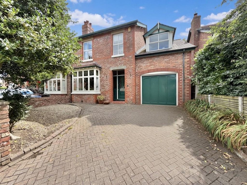 Property photo 1 of 16