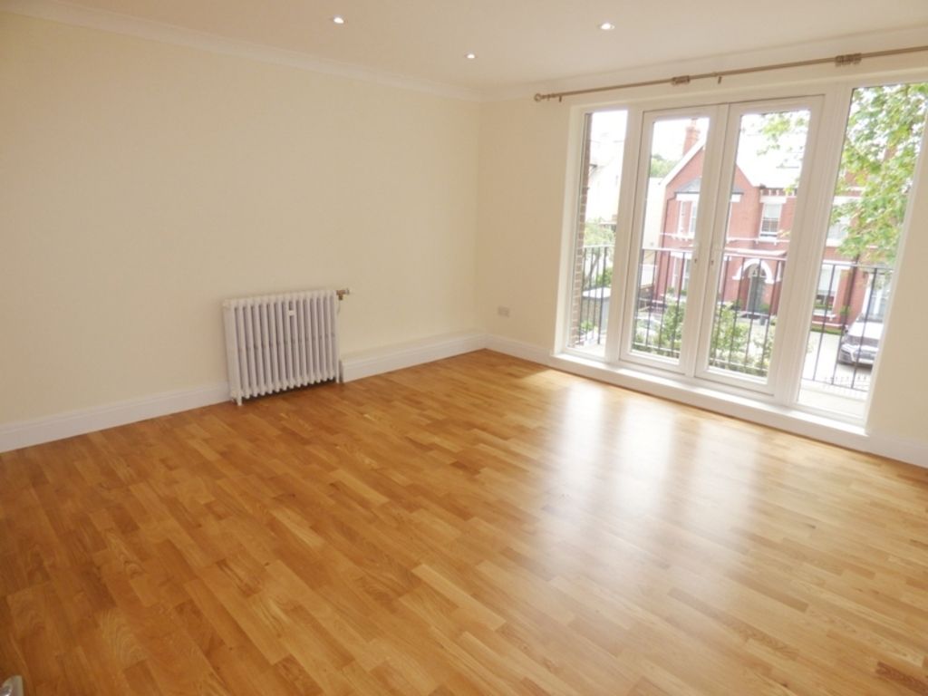 Property photo 2 of 7