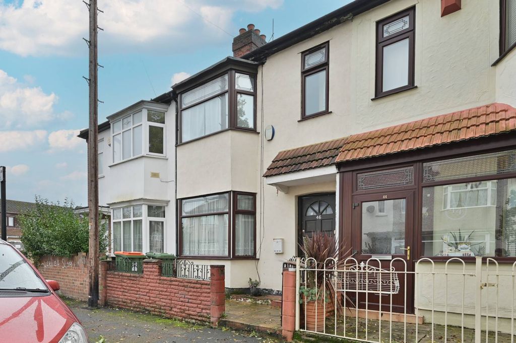 Property photo 2 of 10