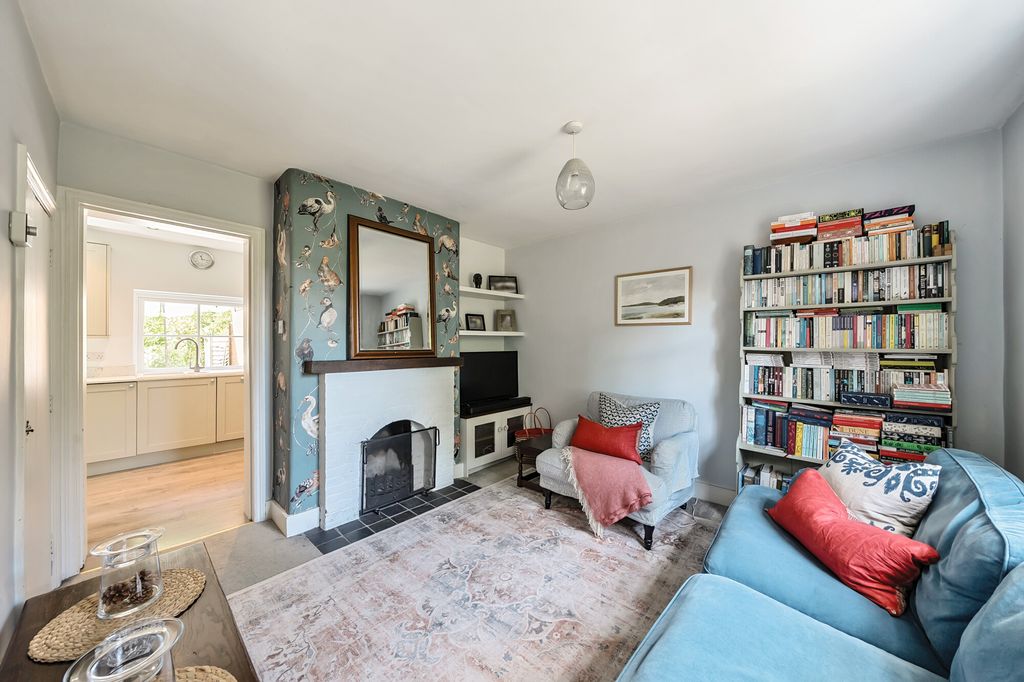 Property photo 2 of 13