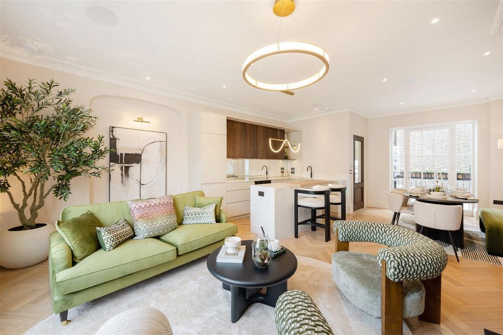 Property photo 3 of 34 23 Milner Street Hi-28.Jpg