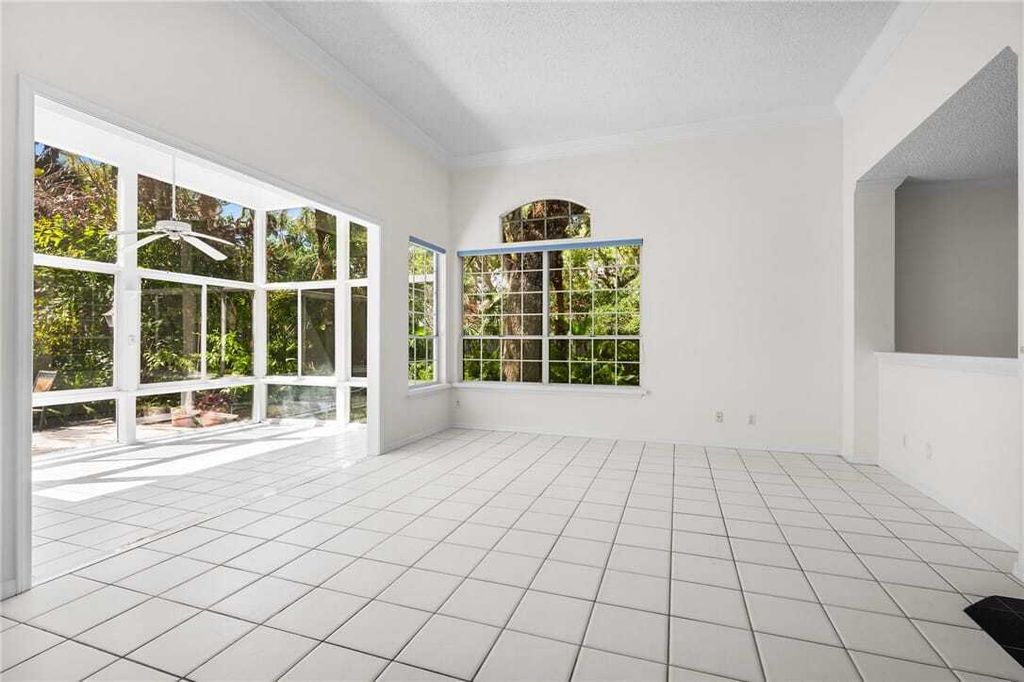 Property photo 2 of 19 <Alttext/>