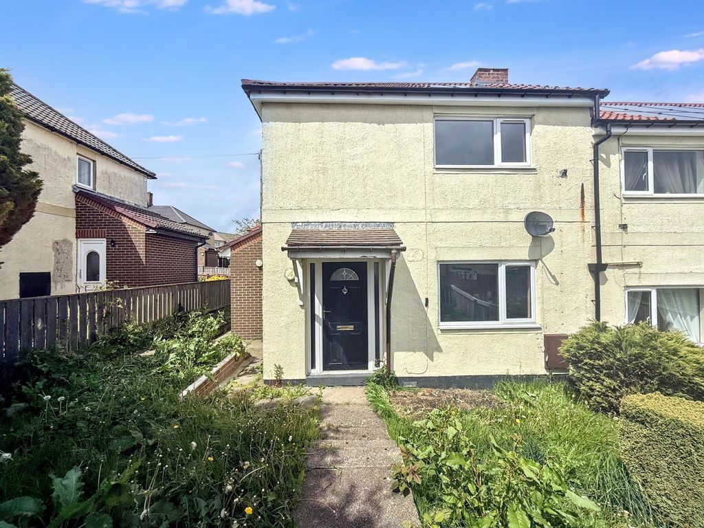 Property photo 1 of 8