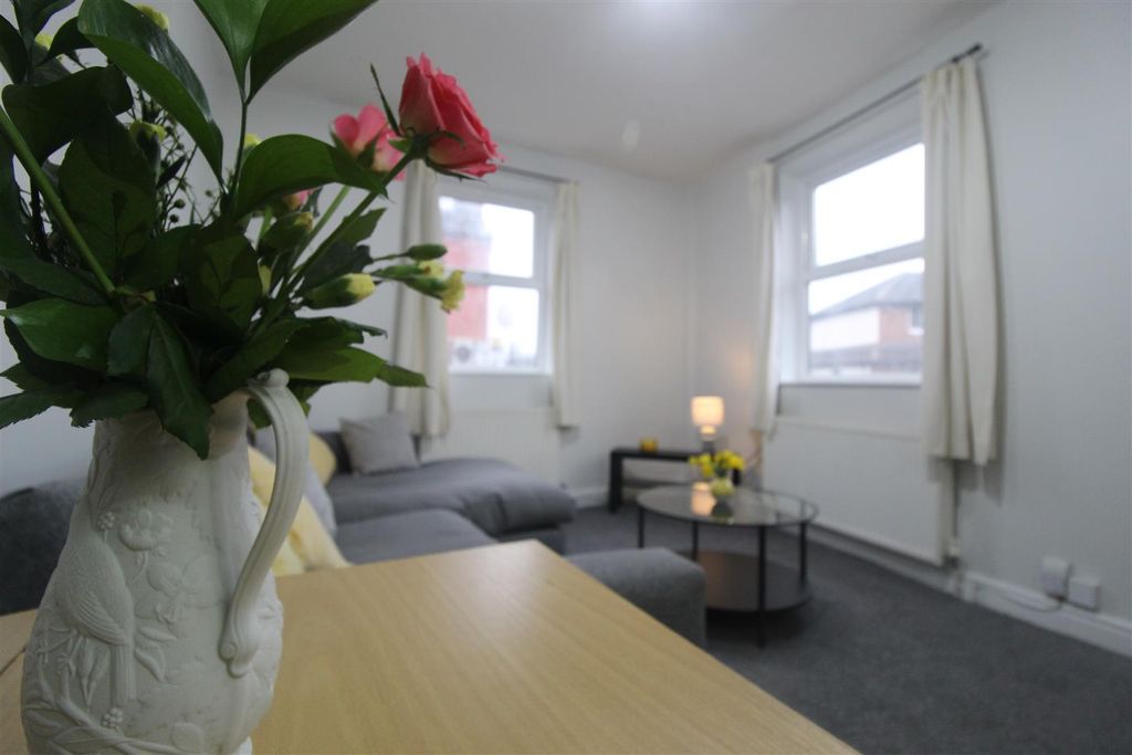 Property photo 2 of 11 Img_4137.Jpg