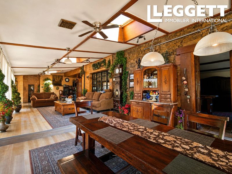 Property photo 3 of 10
