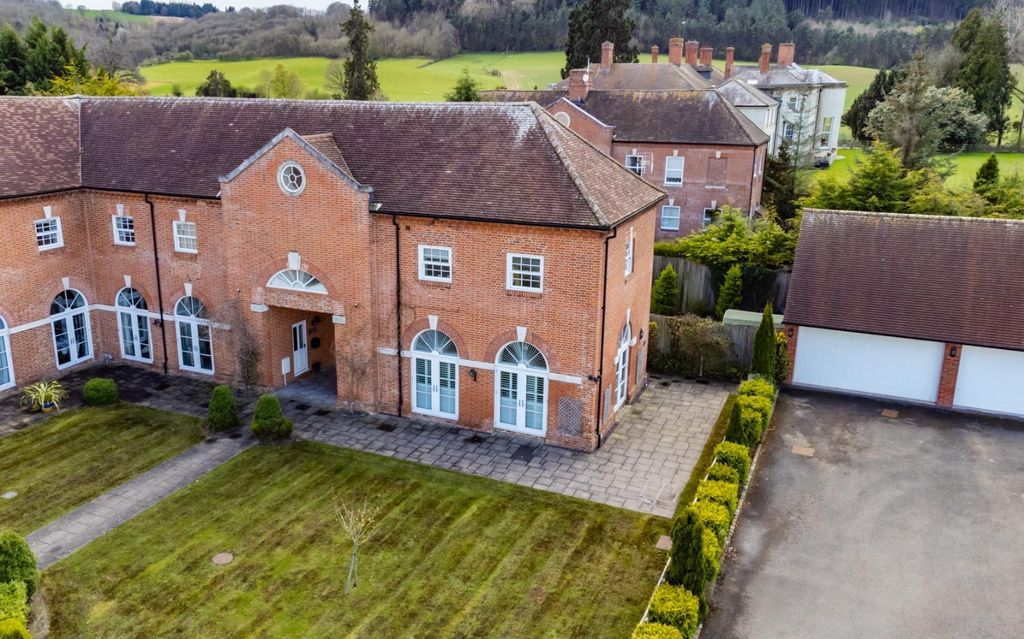 Property photo 1 of 37 Image00049.Jpg