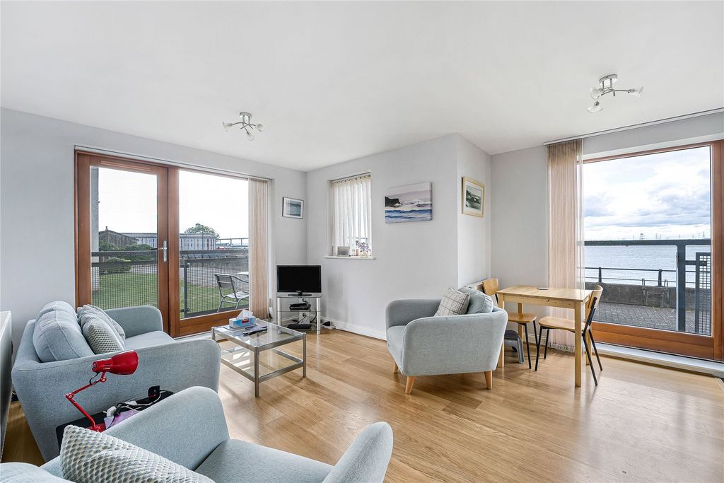 Property photo 2 of 23 Open Plan Living