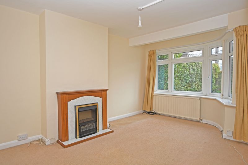 Property photo 3 of 8 Photo 7