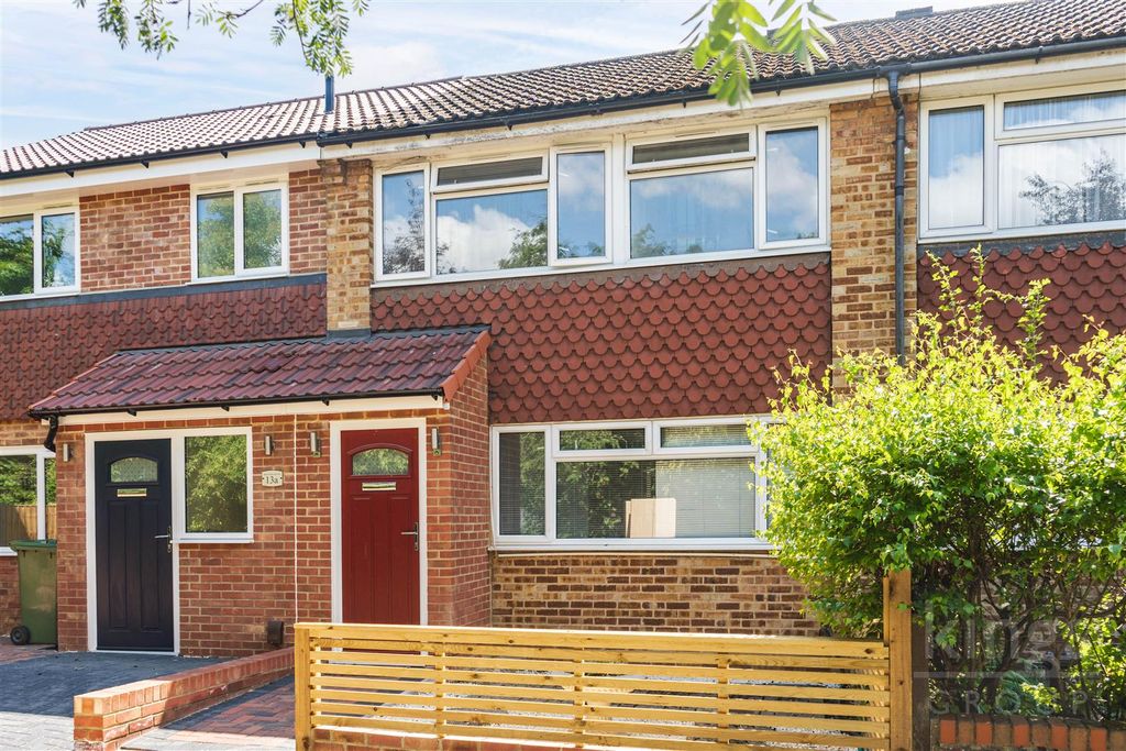 Property photo 1 of 16